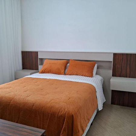 Residencial 04 Monte Carlo Em Sao Roque Leilighet Eksteriør bilde